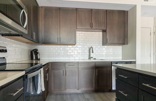 Palmetto Apartment | Landing | Incredible 2BD, Pool, Yoga Studio