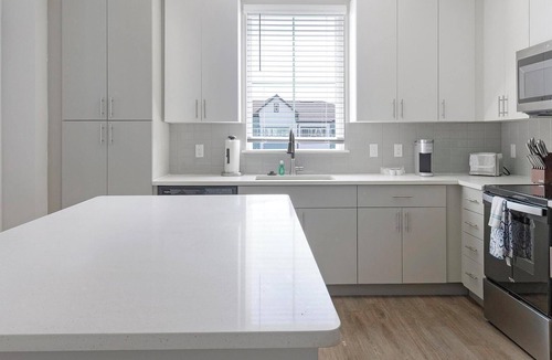 Wimauma Apartment | Landing | Incredible 2BD, Gym, Clubhouse