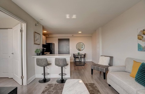 St. Petersburg Apartment | Landing | Modern 1BD, Pool, Gym