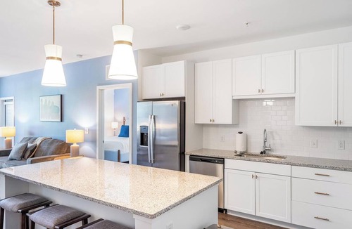 Vero Beach Apartment | Landing | Modern 2BD, Pool, Clubhouse