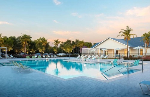 Fort Myers Apartment | Landing | Modern 2BD, Pool
