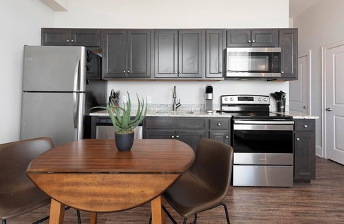Spartanburg Apartment | Landing | Modern Studio, Gym