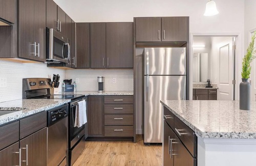Tarpon Springs Apartment | Landing | Spectacular 2BD, Clubhouse