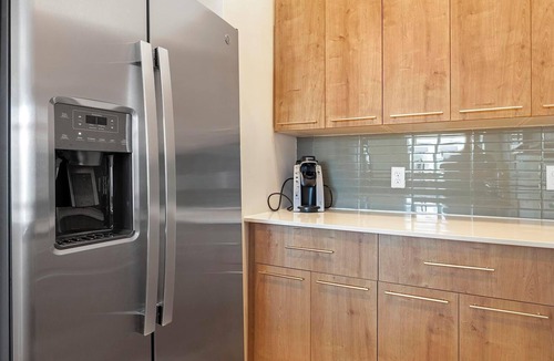 Florida Center Apartment | Landing | Spectacular 2BD, Yoga Studio, Pool