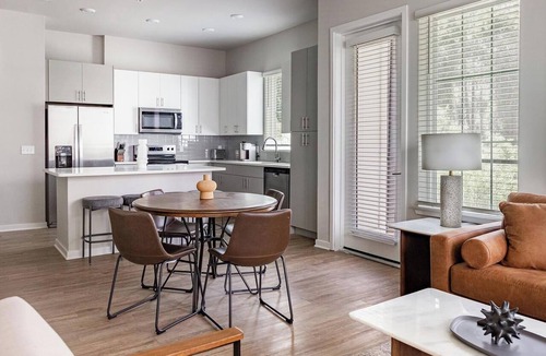 Wimauma Apartment | Landing | Spectacular 2BD, Clubhouse, Gym