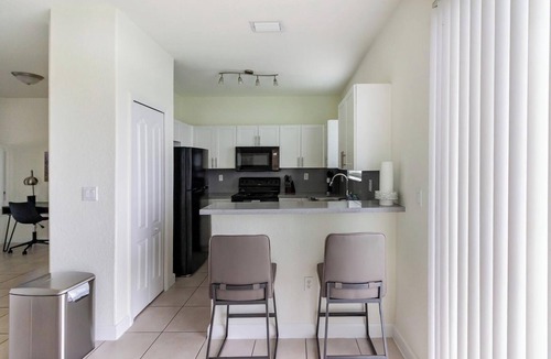 Homestead Apartment | Landing | Spectacular 3BD, Pool