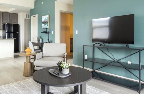 Eastwood Village Apartment | Landing | Spectacular 1BD, Pool, Clubhouse