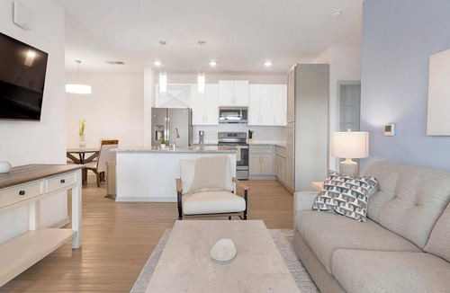 Lake Wales Apartment | Landing | Spectacular 2BD, Game Room
