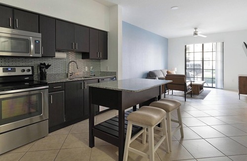 Miramar Apartment | Landing | Stunning 1BD, Gym, Clubhouse