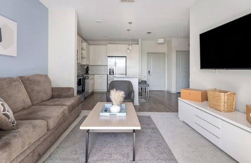 Fort Myers Apartment | Landing | Stunning 1BD in The Forum