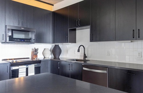 St. Petersburg Apartment | Landing | Stunning 2BD, Gym
