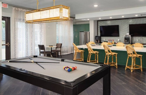 Land O' Lakes Apartment | Landing | Stylish 1BD, Gym, Pool