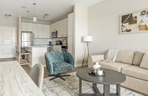 Land O' Lakes Apartment | Landing | Stylish 1BD, Gym, Pool