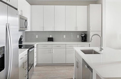 Wimauma Apartment | Landing | Stylish 1BD, Clubhouse, Gym