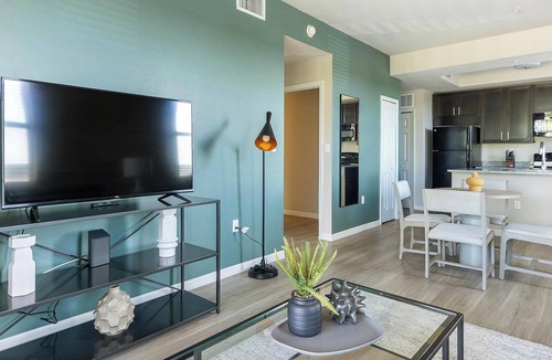 Fort Myers Apartment | Landing | Stylish 1BD, Game Room, Yoga Studio