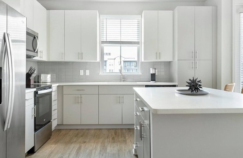 Wimauma Apartment | Landing | Stylish 2BD, Clubhouse, Gym