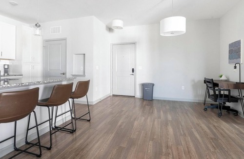 Fort Myers Apartment | Landing | Stylish 2BD in The Forum