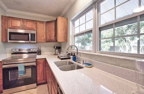 Trailer Estates House | Large and Beautiful, Steps from Bay, Ringling!