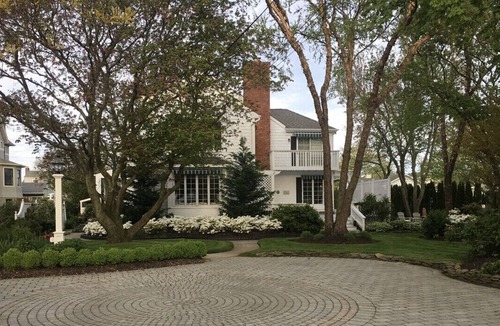 Avon House | Large private property with beautiul gardens across the street from the beach