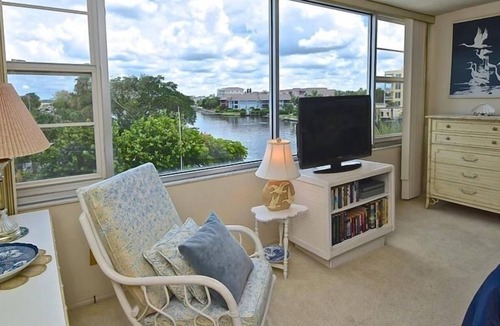 Siesta Key Condo | Large Waterfront Condo at Fisherman's Haven. Private Beach, Heated Pool, Gated. FH304