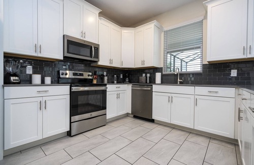 Kissimmee Villa | Last Minute Disney! Private Pool, Hot Tub, Game Room & Themed Bedrooms. Book Now! #29466