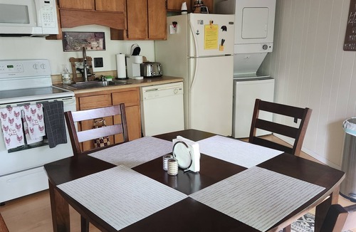 Beech Mountain House | Legal Beech Bum Mountain Legal Retreat