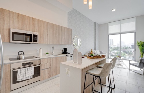 Northeast Miami Apartment | LG604 DESIGN DISTRICT, LUXURY GREAT VIEWS