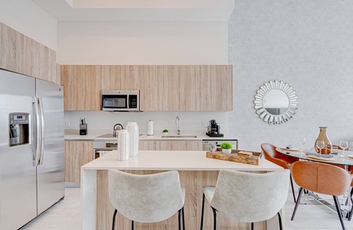 Northeast Miami Apartment | LG604 DESIGN DISTRICT, LUXURY GREAT VIEWS
