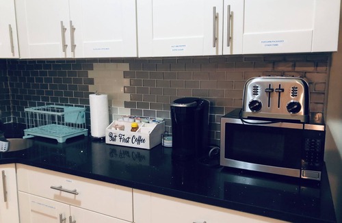 University Heights House | Lovely 2-BR APT in a Private House - 2nd Floor with On-site Parking