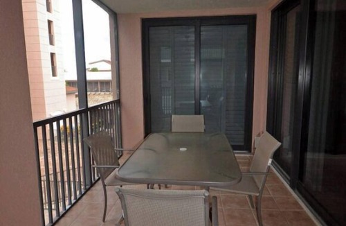 Englewood Condo | Lovely 3-Bedroom Beachside Condo