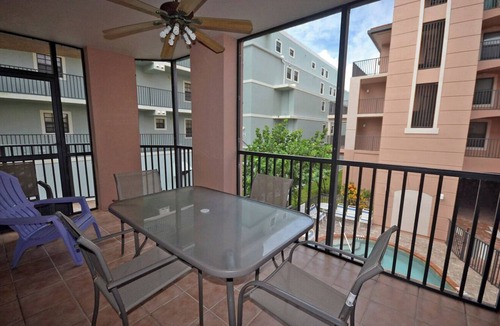 Englewood Condo | Lovely 3-Bedroom Beachside Condo