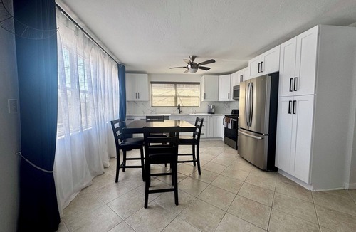 Key Largo Apartment | Lovely Marina View, Centrally Located 2-bedroom apartment in Key Largo, FL.