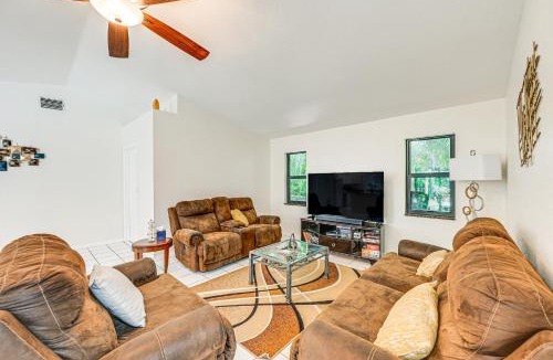 Naples House | Lovely Naples Home: Backyard Oasis w/Pool!