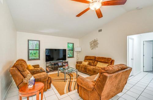 Naples House | Lovely Naples Home: Backyard Oasis w/Pool!