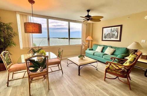 Fort Myers Beach Apartment | Lovers Key Resort Suite 2 - Waterfront Views