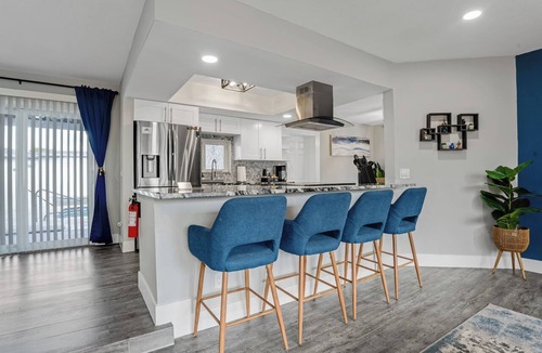 Lauderdale Lakes House | Luxe by Jenn 3BR Retreat w/Heated Pool
