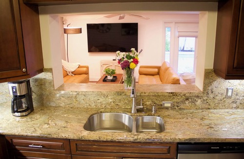 North Palm Beach House | Luxe Family Retreat with Heated Saltwater Pool — Steps to the Beach!