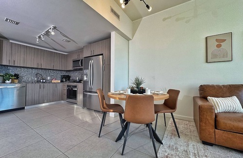 Doral Apartment | Luxury 19th-Floor 1BR Condo – Downtown Doral Park View