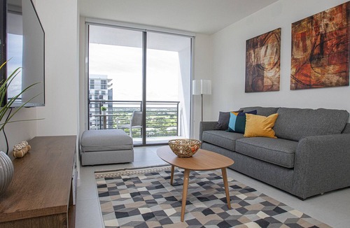 Doral Apartment | Luxury 1BD/1BT Apartment in Downtown Doral