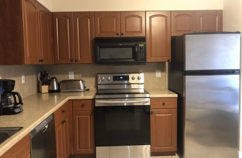 West Palm Beach Condo | Luxury 3-Bedroom Townhouse in Palm Beach Resort Community