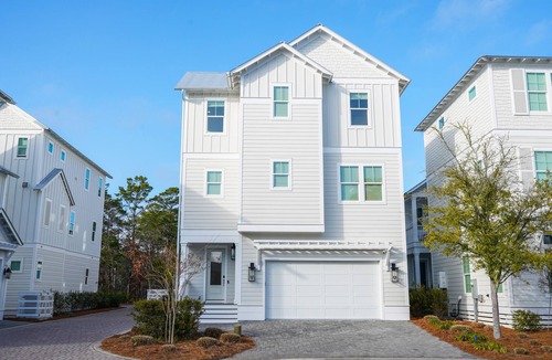 Grayton Beach House | Luxury 30A Beach House: Pool, Game Room, Bikes & free shuttle to the Beach!