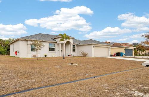 Port Saint Lucie House | Luxury 4BR Retreat with Patio, Grill and Workspace