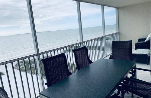Fort Myers Beach Condo | Luxury Beachfront 5th Floor, 2 Bedroom (King, Full, Twin Bunks) Sleeps 6