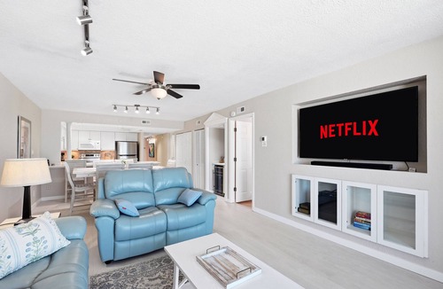 Indian Shores Condo | Luxury Gulf Front Condo - Sand Castle III, Indian Shores - Direct Beach Access
