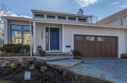 Annapolis House | Luxury home! 1 mi from USNA! 3 Bd/3.5 Ba with Private Heated & Salted Pool!