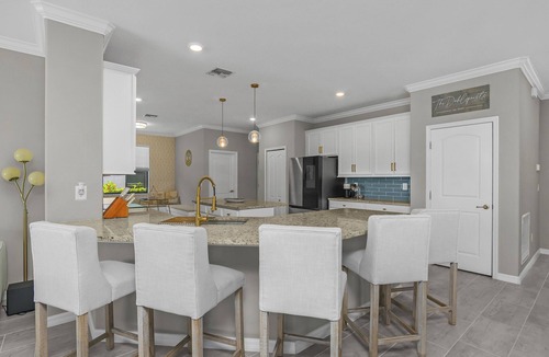 Biggar House | Luxury Pool Oasis at The Place in Estero - Resort Amenities!