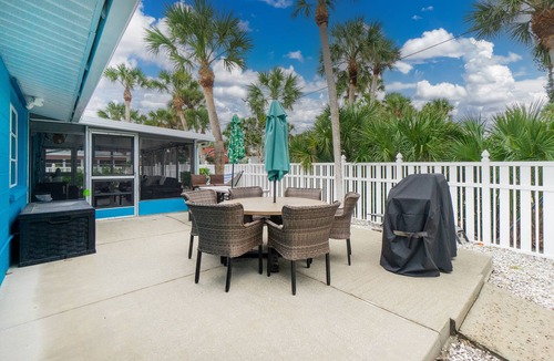 Englewood House | Luxury PRIME Location! Approx 60 Steps to PRIVATE BEACH Dogs OK prior permission