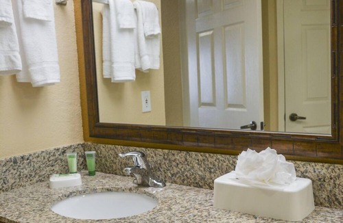 Florida Central Atlantic Coast Resort | LUXURY RESORT STUDIO AT BEST LOCATION IN ORLANDO