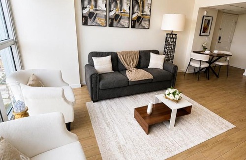 Fort Myers River District Apartment | Luxury Skyline Apartment- Resort-Style Pool , Gym & Game Room
