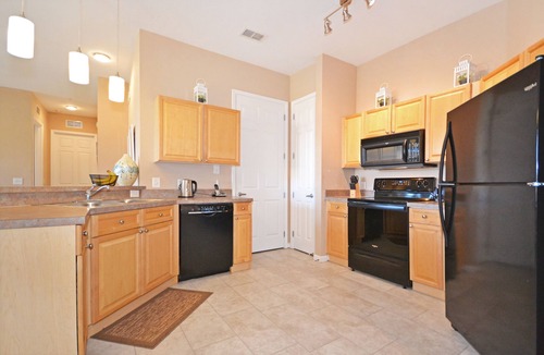Loughman Condo | Luxury Top Floor Condo, 3 Bedroom, Disney 10 Mins